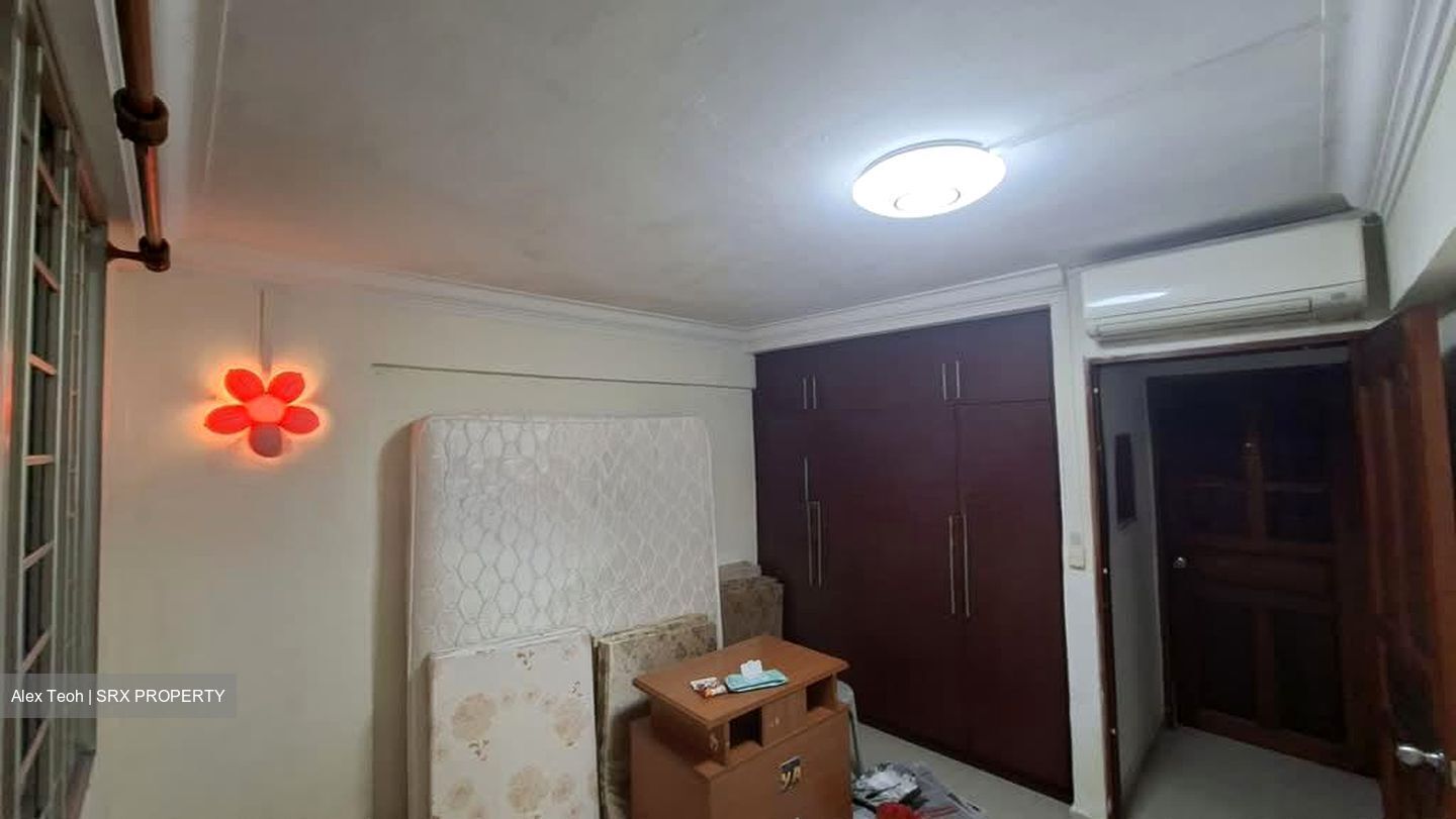 Blk 323 Bukit Batok Street 33 (Bukit Batok), HDB 4 Rooms #573932751
